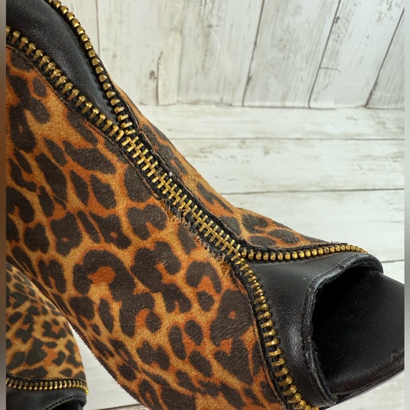 Thalia Sodi Women’s Stiletto Ankle Booties Animal Print Faux Suede Size 6M Lynda - Picture 13 of 14